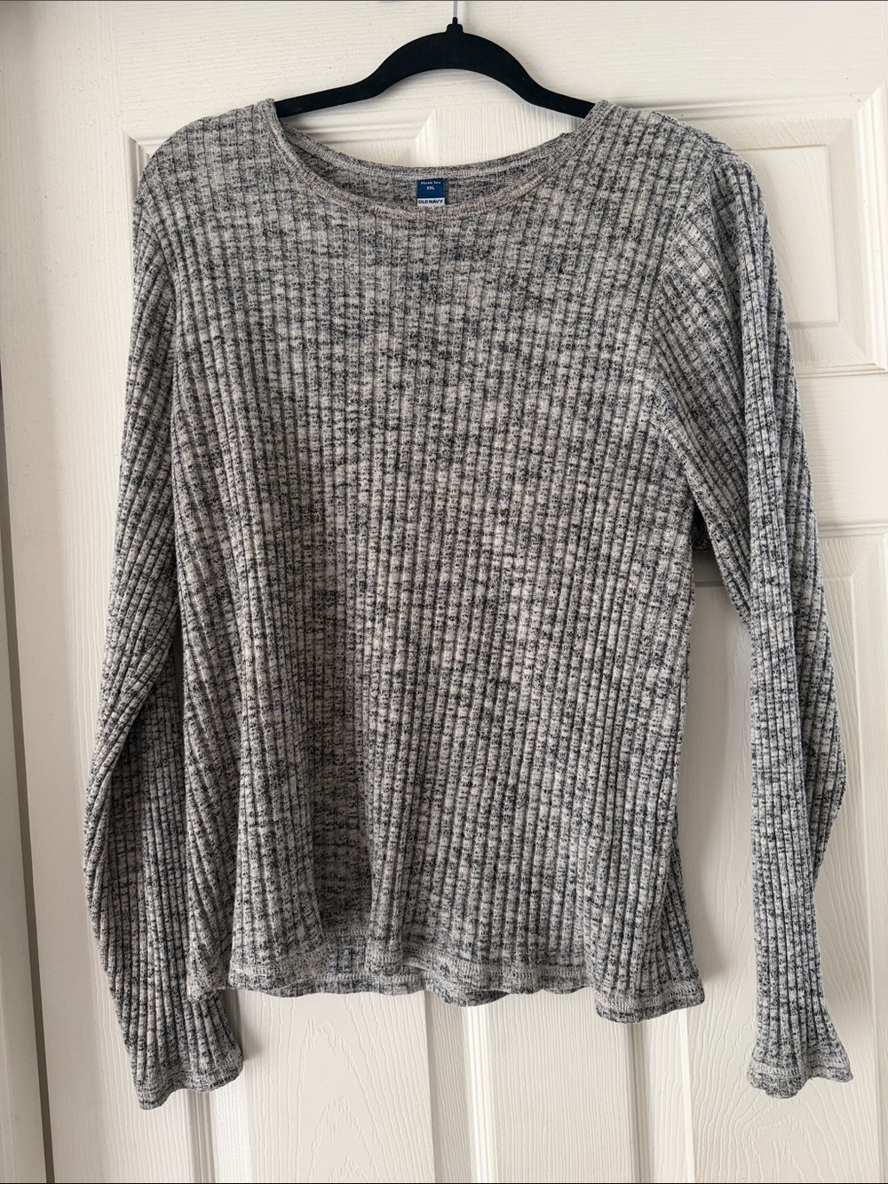 Old Navy Gray Ribbed Long-Sleeve Top